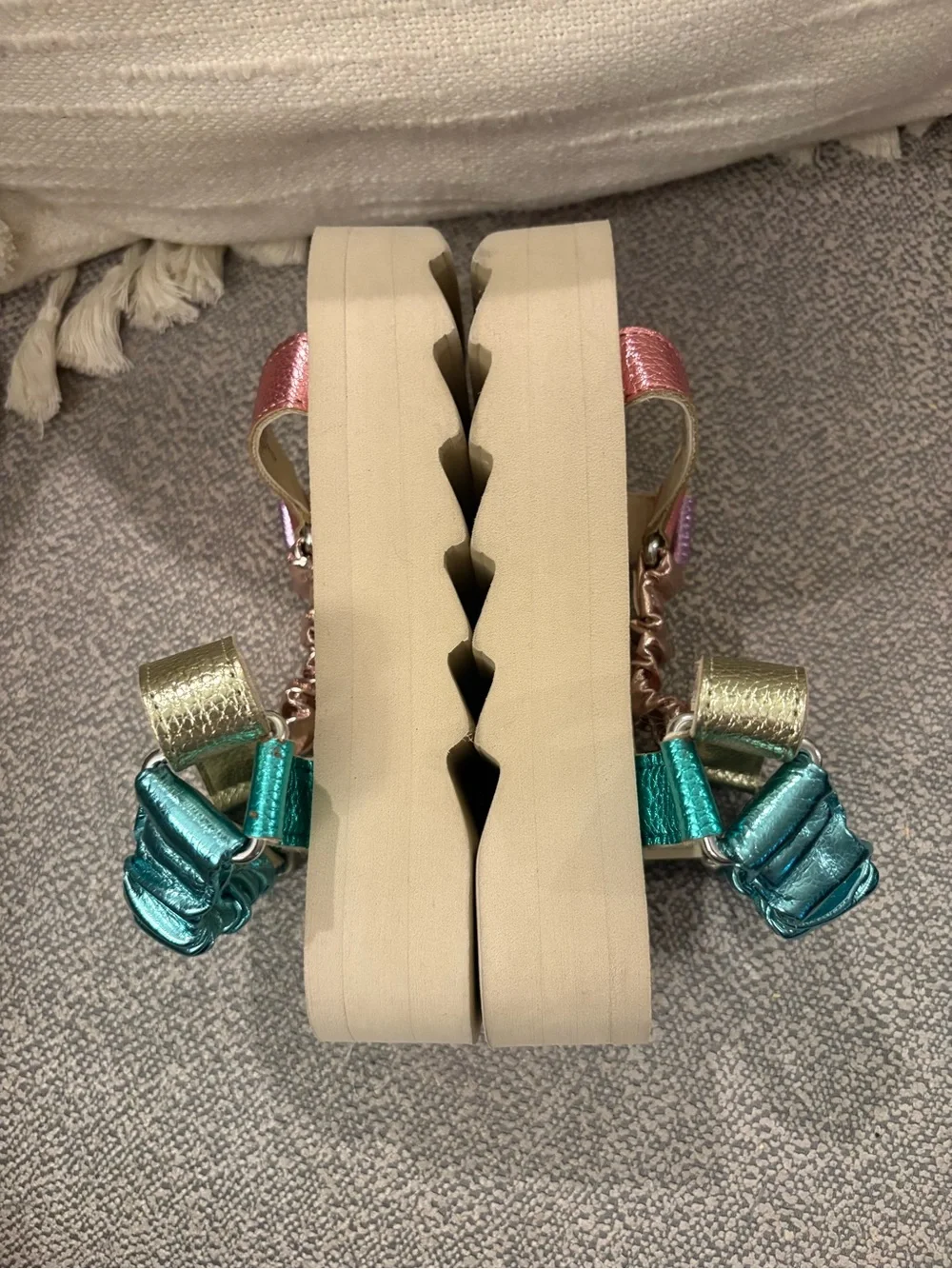 Kurt Geiger shiny multicolor